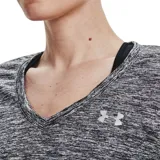 Remera deportiva Under Armour Tech Twist V-Neck color celeste jaspeado, de corte holgado, manga corta y cuello en V.