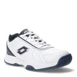 Championes deportivos Lotto, modelo de tenis, color blanco con detalles en azul marino. Presentan perforaciones laterales para ventilación, cierre con cordones y suela de goma con diseño de tracción.