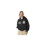 Campera con capucha tipo canguro de Eme Studios en color negro, con cierre frontal completo y bolsillos laterales. Cuenta con estampado tipográfico "EMEST ALWAYS" en el pecho izquierdo y un parche estilo escudo heráldico en el derecho.