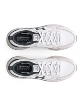 Championes Under Armour Charged Edge, modelo de training color blanco con detalles en negro, confeccionados con malla transpirable y superposiciones de cuero sintético.