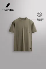 Remera de entrenamiento regular fit de Zara Athleticz, color negro, confeccionada en tejido técnico elástico y ligero de secado rápido, con cuello redondo y manga corta.