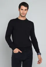 Sweater Arrow de algodón color azul marino, con cuello redondo y mangas largas.