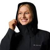 Campera impermeable Columbia con capucha ajustable, cierre frontal con solapa, bolsillos laterales con cremallera y puños ajustables. Cuenta con tecnología Omni-Tech para mayor transpirabilidad y protección contra la lluvia.