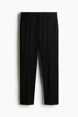 Pantalón sastrero de corte ajustado, color negro, con pliegues frontales, cierre de botón, bolsillos laterales y bolsillos traseros ribeteados.
