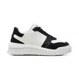 Championes deportivos casuales American Sport modelo Riley D58, color blanco con detalles en negro.