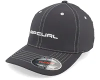 Gorro tipo gorra con visera curva Rip Curl modelo Pill Flexfit, color gris oscuro con costuras y bordados en blanco. Cuenta con tecnología Flexfit y el logo de la marca bordado en el frente.