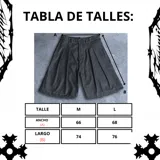 Bermuda de jean estilo raw denim, confeccionada en algodón de 12 onzas. Presenta un parche de cuero grabado con diseño barroco en la parte posterior y costuras reforzadas en contraste.