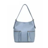 Cartera tipo hobo color celeste, con asa única para el hombro y dos bolsillos frontales con cierre y tiradores largos.