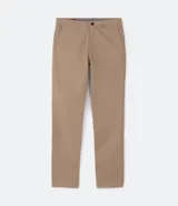 Pantalón de vestir color beige, corte slim fit, confeccionado en tejido de sarga de algodón y elastano. Marca Preston Field.