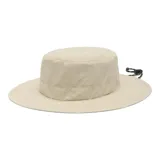 Sombrero de ala ancha Columbia Broad Spectrum II, color beige, con cordón ajustable para la barbilla y parche con el logo de la marca en el frente. Incorpora tecnologías Omni-Shade de protección solar UPF 50 y Omni-Shield que repele la lluvia y las manchas.