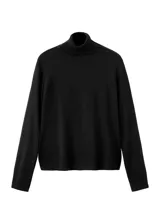 Jersey Luccac negro de cuello alto y manga larga, de corte recto y diseño clásico.