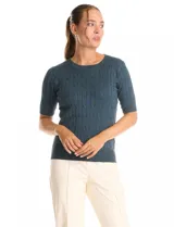 Buzo tejido marca Tahari, color verde, con cuello a la base, manga corta y diseño de ochos en el frente.