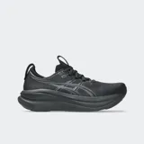 Championes de running Asics modelo Gel Nimbus 28, color negro. Presentan una entresuela con tecnología FF BLAST PLUS y PureGEL para una amortiguación superior, con capellada de tejido de punto técnico.