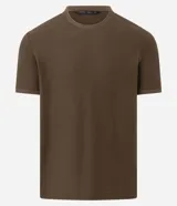 Remera de manga corta con cuello redondo, confeccionada en tejido texturizado de mezcla de algodón y poliéster en color blanco.