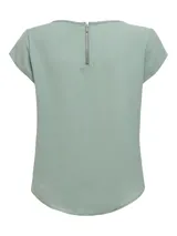 Camiseta básica negra de manga corta, con cuello redondo y diseño de espalda más larga.