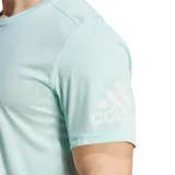 Remera deportiva Adidas de hombre color celeste, de corte clásico y mangas cortas. Confeccionada en tejido ligero y transpirable con tecnología Aeroready.