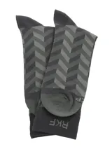 Medias de caña media con diseño geométrico en zigzag en tonos gris y negro, con elástico superior y logo RKF bordado.