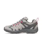 Zapatillas de senderismo Merrell Accentor 3 Low para hombre, color gris con detalles en rosa. Confeccionadas en ante y malla con membrana impermeable, puntera de goma protectora, cuello acolchado, plantilla extraíble de espuma EVA reciclada y suela de goma con agarre.