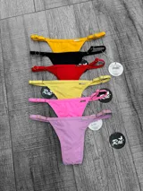 Bikini colaless de lycra en varios colores, con tiras finas ajustables con hebillas.