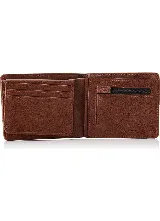 Billetera plegable combinada en dos tonos de marrón, con detalle de placa metálica con logo en el frente.