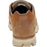 Zapato de cuero nobuk impermeable, color marrón, con cordones y suela de goma dentada en tono beige. Presenta el logo de la marca grabado en el lateral y detalle metálico con la inscripción Waterproof.