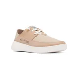 Championes Columbia modelo Boatside Relaxed PFG, de color beige con suela blanca. Combinan textil, sintético y cuero, cuentan con cordones elásticos y talón plegable para mayor comodidad.