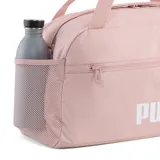Bolso deportivo Puma modelo Phase Small, color rosa, con cierre principal, bolsillo frontal con cierre y compartimento lateral de malla. Incluye asas de mano y logo de la marca estampado en blanco.