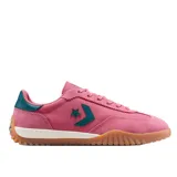 Championes Converse Run Star Trainer Ox, color rosa con detalles en verde azulado y suela de goma color caramelo.