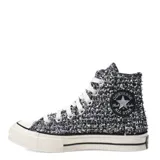 Championes Converse Chuck 70 Hi unisex, de caña alta, color negro con textura brillante y detalles plateados.