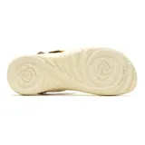 Sandalia deportiva Merrell con tiras de malla en tono beige y correas ajustables con hebilla color salmón. Cuenta con una base de goma EVA ergonómica y antideslizante.