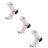 Pack de tres pares de medias deportivas Wilson de caña media, color blanco con detalles en negro y logo bordado en rojo.
