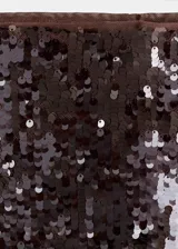 Falda midi de corte recto confeccionada en tejido cubierto de lentejuelas negras.
