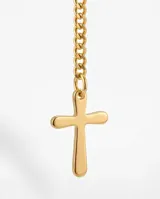 Par de caravanas tipo argolla con dije de cruz colgante mediante una cadena fina, en acabado dorado.