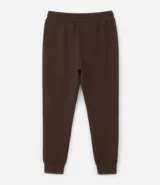 Pantalón deportivo masculino liso color negro, con ajuste elástico en la cintura y bolsillos laterales.