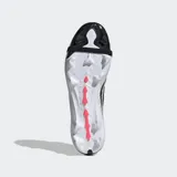 Championes de fútbol Adidas Predator League FT FG, color blanco con detalles en fucsia y negro, con lengüeta plegable y tapones para terreno firme.