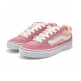 Zapatillas Vans Caldrone color rosa con detalles en blanco. Confeccionadas en lona y gamuza, con cierre de cordones, cuello y lengüeta acolchados, plantilla acolchada y suela de goma tipo gofre.