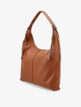 Cartera tipo saco de cuero suave, de diseño amplio y relajado, con asa para llevar al hombro, tiras anudadas a los lados y cierre.