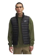 Chaleco acolchado Under Armour con tecnología UA Storm repelente al agua, aislamiento sintético de 80g, cierre frontal completo, bolsillos laterales con cremallera y bajo elástico.