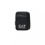 Bandolera EA7 Emporio Armani de color negro, con cierre de cremallera superior, bolsillo frontal con cierre y correa ajustable para el hombro. Cuenta con el logotipo de la marca impreso en contraste en la parte frontal.