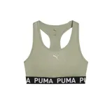 Sujetador deportivo Puma 4Keeps color verde oliva, con espalda racerback y banda elástica inferior con logo Puma en negro.