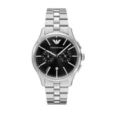Reloj cronógrafo Emporio Armani modelo Dario con caja de 42 mm y pulsera de acero inoxidable plateado. Presenta una esfera negra con índices plateados, logo de la marca en la parte superior y ventana de fecha en la posición de las 6.