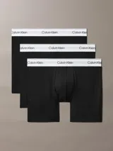 Pack de tres bóxers largos Calvin Klein, confeccionados en mezcla de algodón elástico supersuave. Presentan cintura elástica con logo de la marca y bolsillo de soporte frontal.