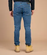 Pantalón de jean azul de corte skinny.