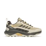 Calzado de trekking Merrell Speed Strike 2, de color beige con detalles en marrón oscuro y amarillo, fabricado con materiales sintéticos y malla transpirable, diseñado para senderismo y actividades al aire libre.