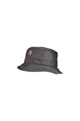 Gorro tipo bucket color gris oscuro con logo de la marca Fjällräven bordado en el frente.