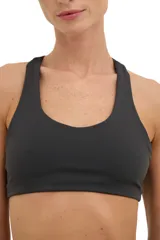 Top deportivo gris oscuro con escote medio redondeado y espalda deportiva con diseño de mariposa.