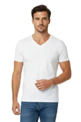 Remera de algodón de corte slim fit, con cuello en V y mangas cortas.
