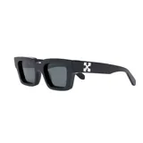 Lentes de sol Off-White modelo Virgil, con montura cuadrada gruesa de acetato color negro y lentes grises. Presentan el logo de la marca en blanco en las patillas.