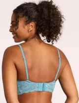 Soutien bralette de encaje floral color beige, con micro tul y breteles regulables.