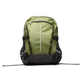 Mochila deportiva impermeable Hi-Tec modelo Tessie Waterproof, color verde oliva con base y detalles en negro. Cuenta con compartimentos con cierre, tiras de ajuste laterales con hebillas y detalles reflectantes.